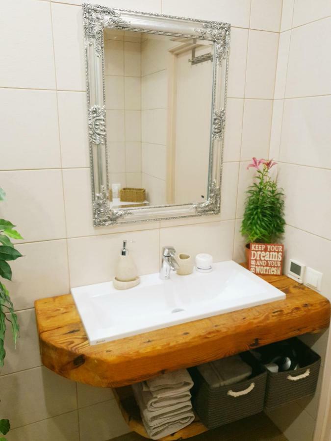 Holiday Apartment With Terrace Liepāja Екстериор снимка